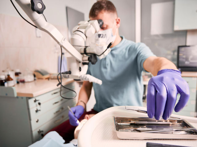 Dr. Vlad Talos - Endodontia